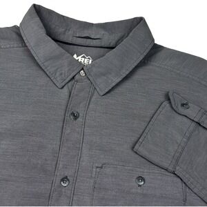 REI Co op Shirt Men XL Light Gray Long Sleeve Button Down Hiking Outdoor Fishing
